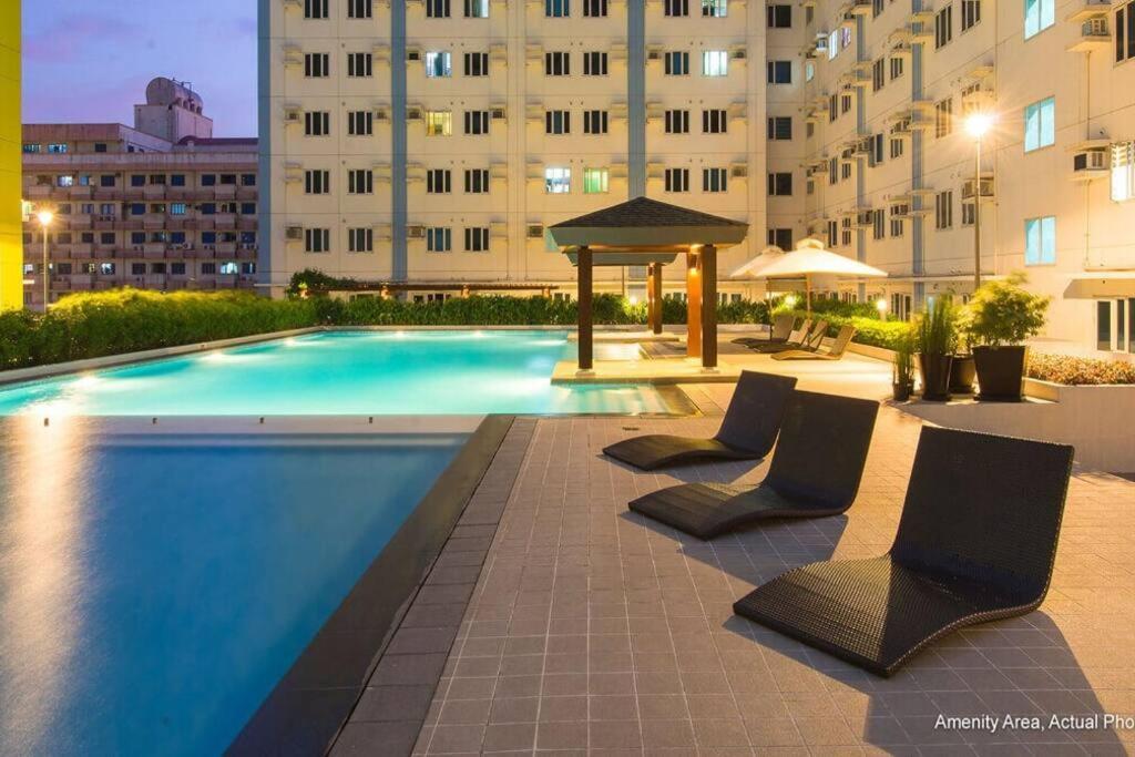 Huge A2J Executive Luxury 1Br Suite Near Abs Cbn, Gma Μανίλα Εξωτερικό φωτογραφία