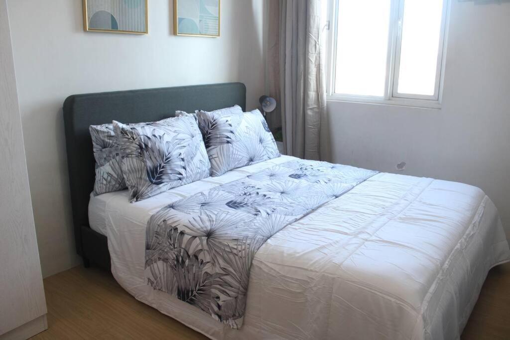 Huge A2J Executive Luxury 1Br Suite Near Abs Cbn, Gma Μανίλα Εξωτερικό φωτογραφία