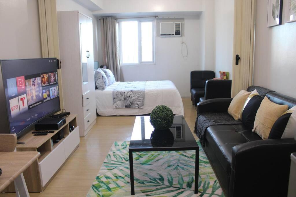 Huge A2J Executive Luxury 1Br Suite Near Abs Cbn, Gma Μανίλα Εξωτερικό φωτογραφία