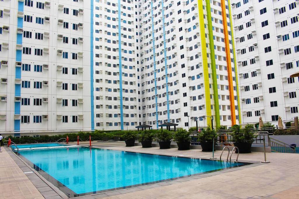 Huge A2J Executive Luxury 1Br Suite Near Abs Cbn, Gma Μανίλα Εξωτερικό φωτογραφία