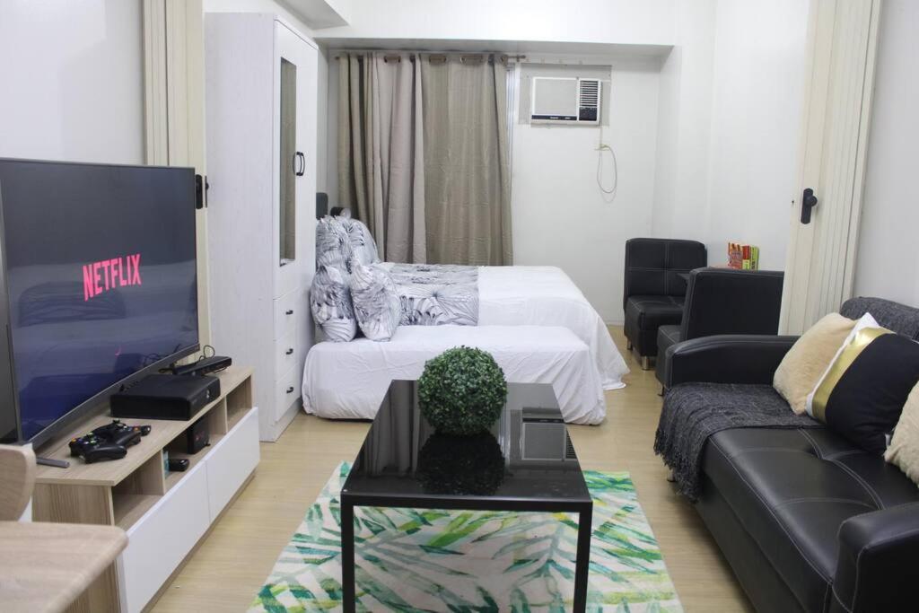 Huge A2J Executive Luxury 1Br Suite Near Abs Cbn, Gma Μανίλα Εξωτερικό φωτογραφία