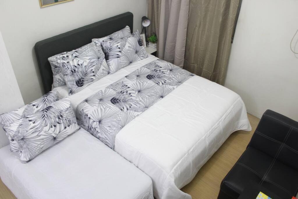 Huge A2J Executive Luxury 1Br Suite Near Abs Cbn, Gma Μανίλα Εξωτερικό φωτογραφία