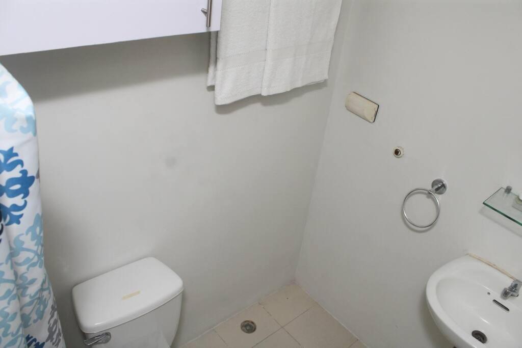 Huge A2J Executive Luxury 1Br Suite Near Abs Cbn, Gma Μανίλα Εξωτερικό φωτογραφία